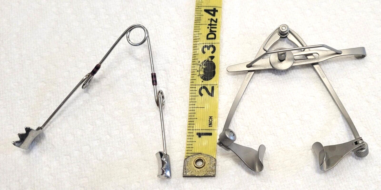 V. Mueller OP113 Maumenee-Park Eye Specula & a No Brand Specula -Cpics4info