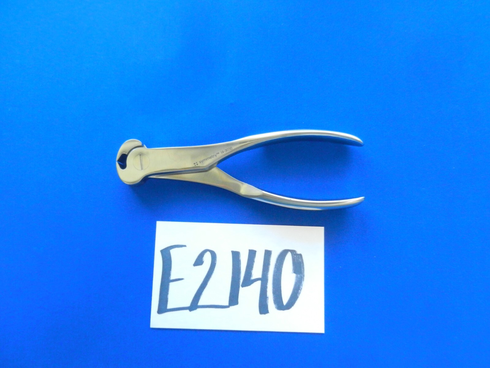 E2140 Symmetry 14-3030 Orthopedic Pin Cutter