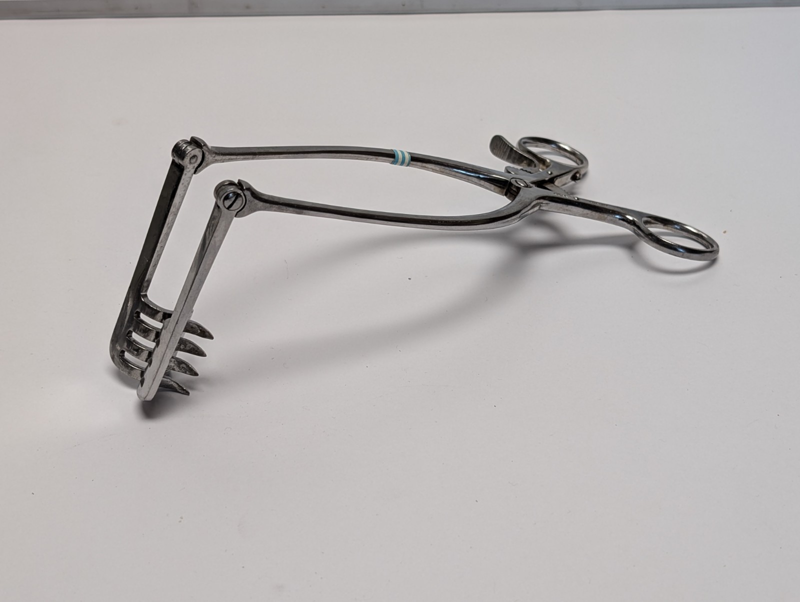 6 pcs. Assorted Surgical Retractor SKLAR LAWTON (USED).