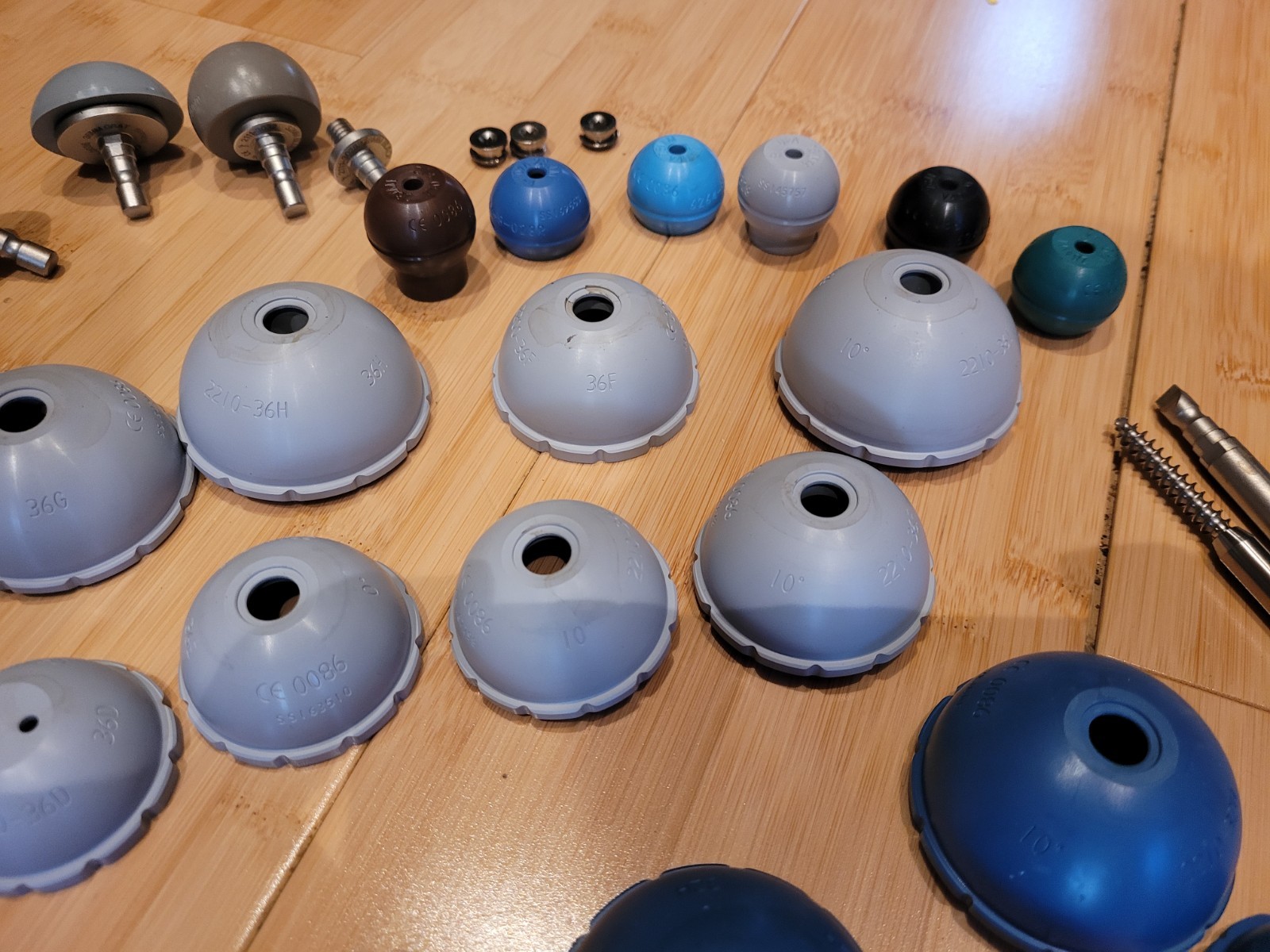 Stryker Trident Hip Extras