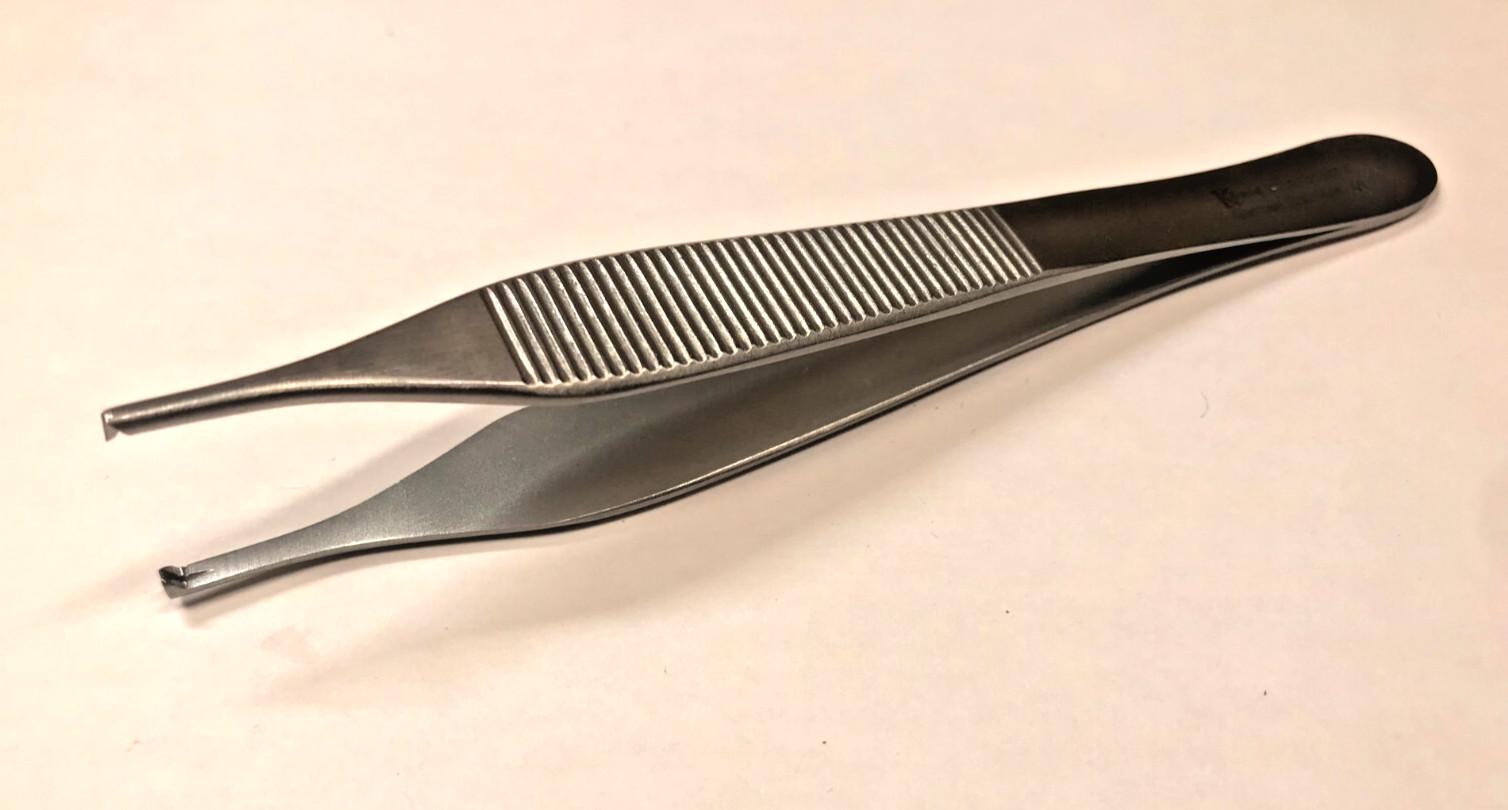 König MDS1018012 Adson Tissue Forceps 4.75″ (12 cm) Straight 1X2 Teeth
