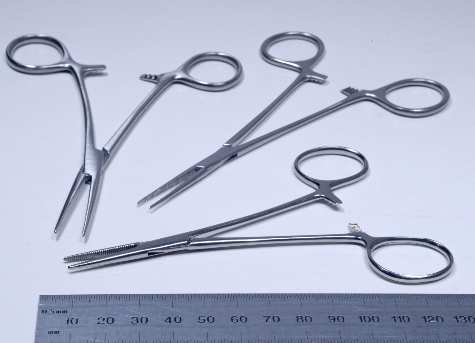 9x Surgical Straight Hemostatic Forceps Kelly Crile Rochester Stainless Steel