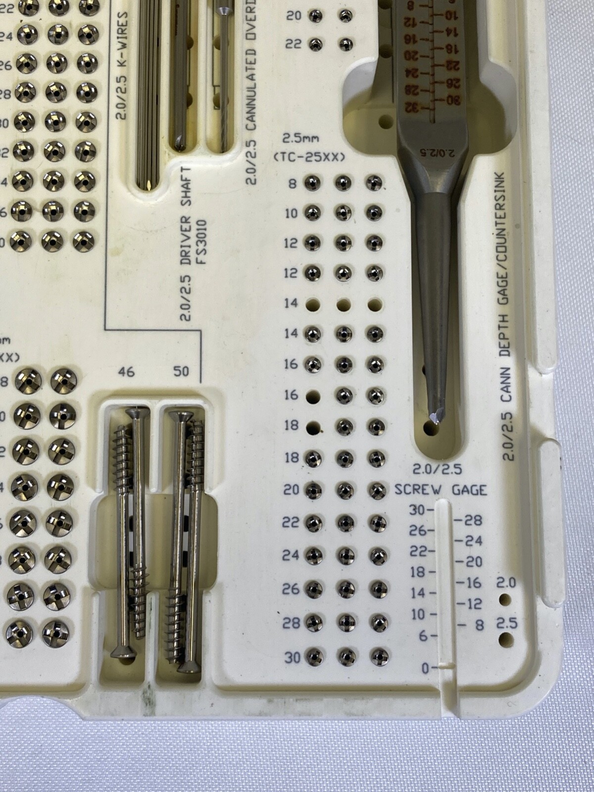 Metasurg TT-3000 Ti6 TC-Series Ti Cannulated Internal Fixation System 2/2.5/3/4