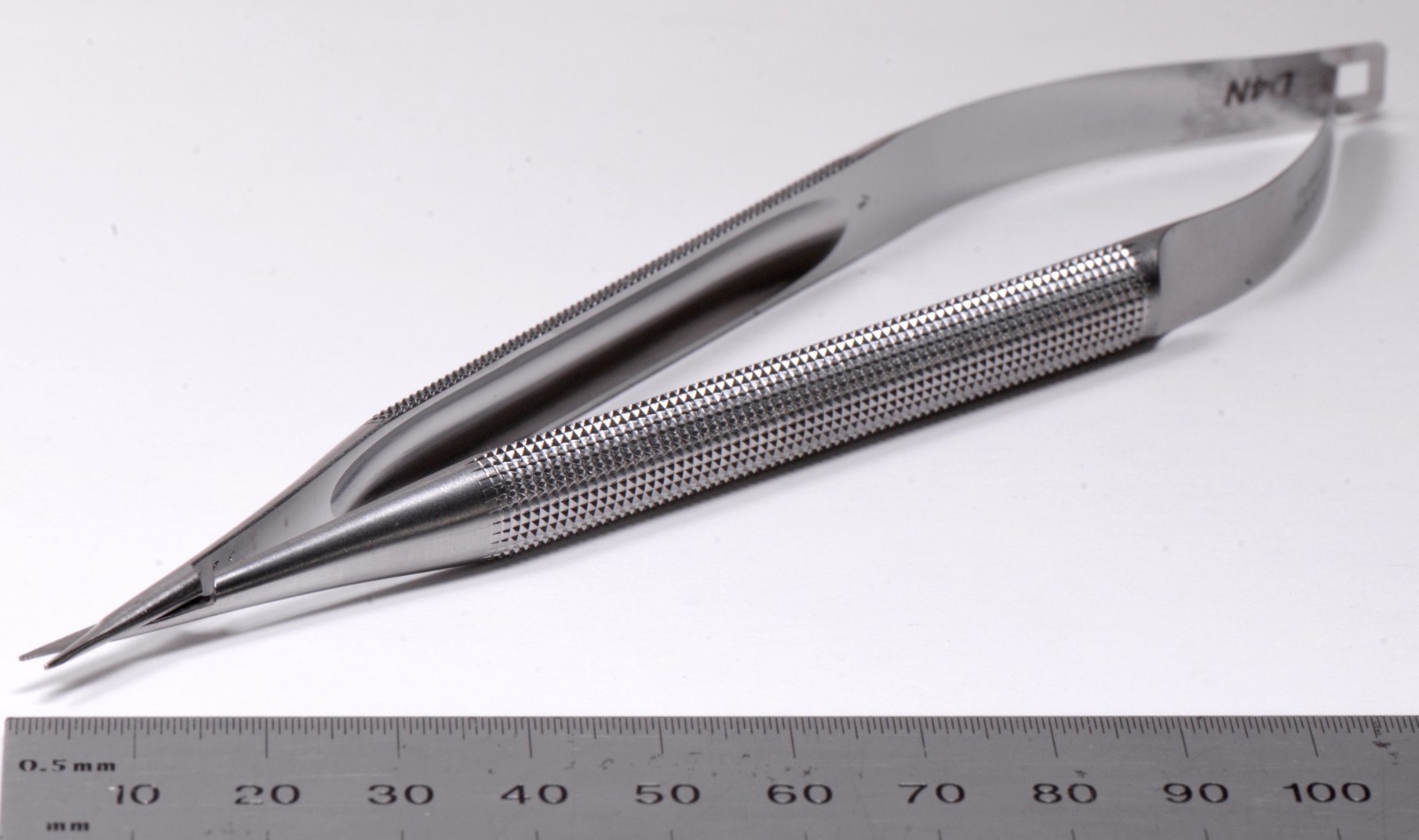 S&T #SAS-18R-10 Curved Scissors 7″ Micro Round Handle Surgical Germany Stainless