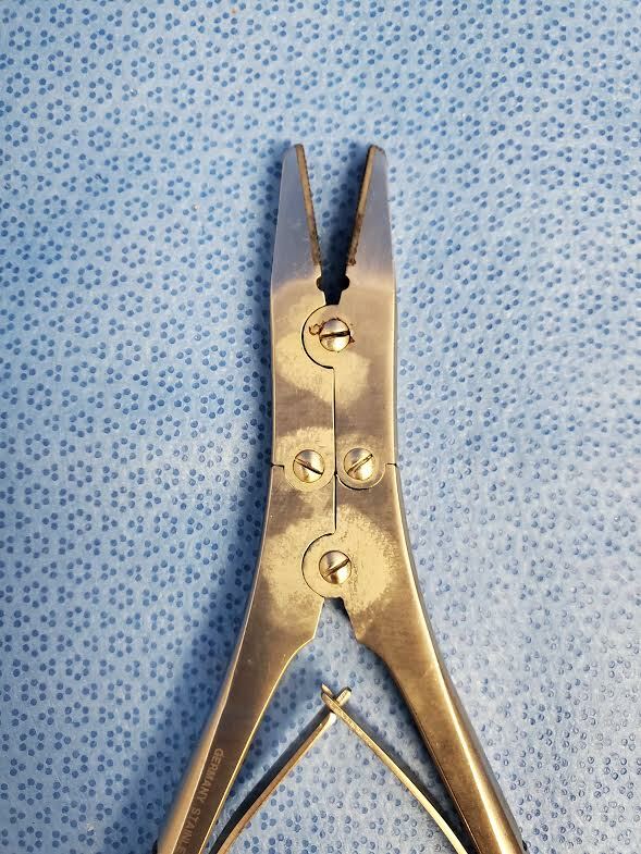 German Stainless Double Action 7″ Flat Nose TC Wire Twisting Pulling Forcep