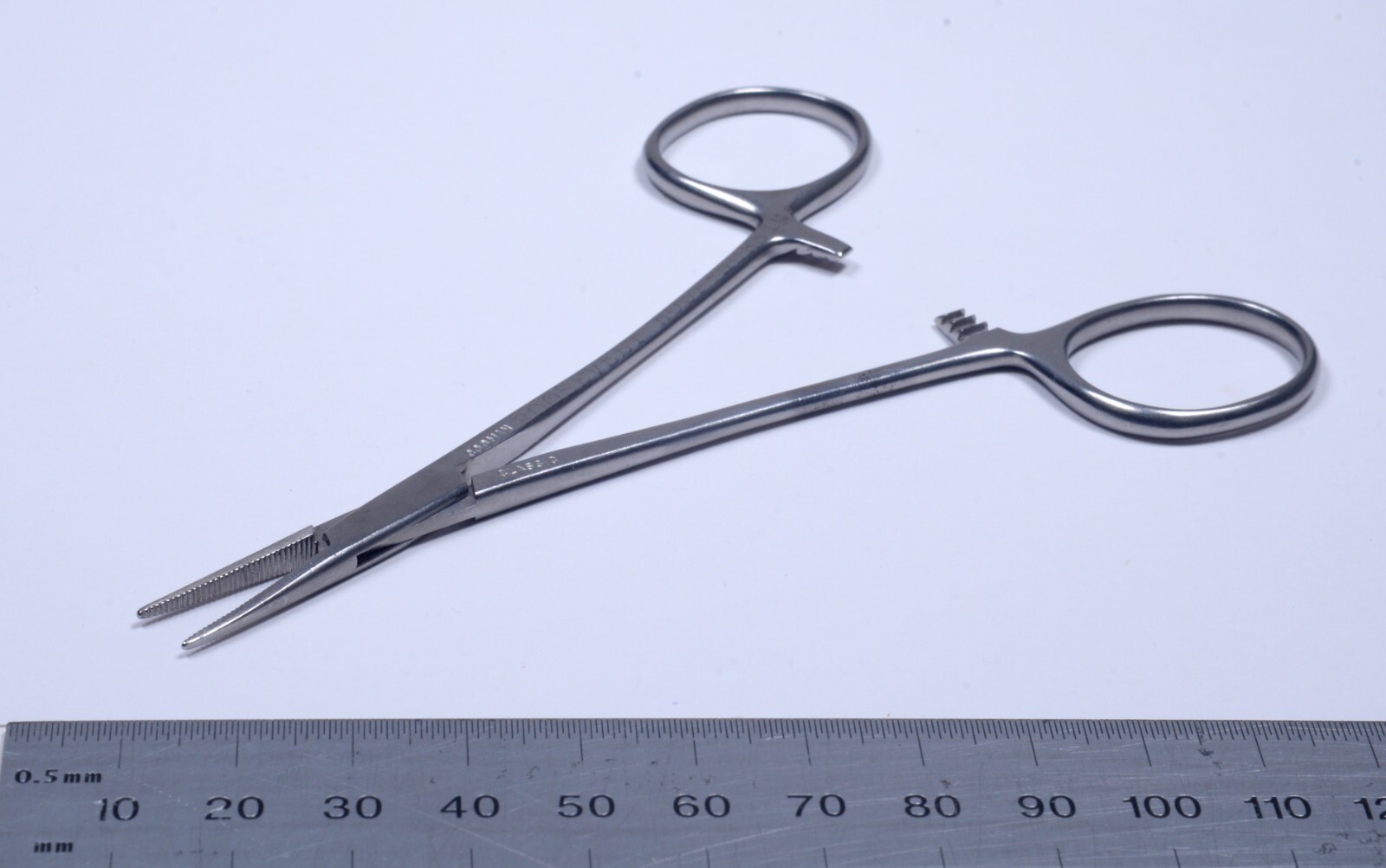 Codman #34-4000 Halsted Mosquito Forceps 5″ Stainless Surgical