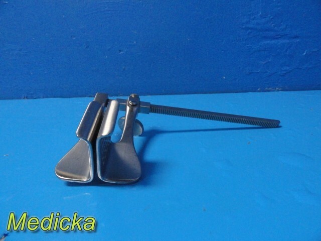Codman 50-8064 Tuffier Rib Retractor Spreader 1¾” x 2″ Blades ~ 32471
