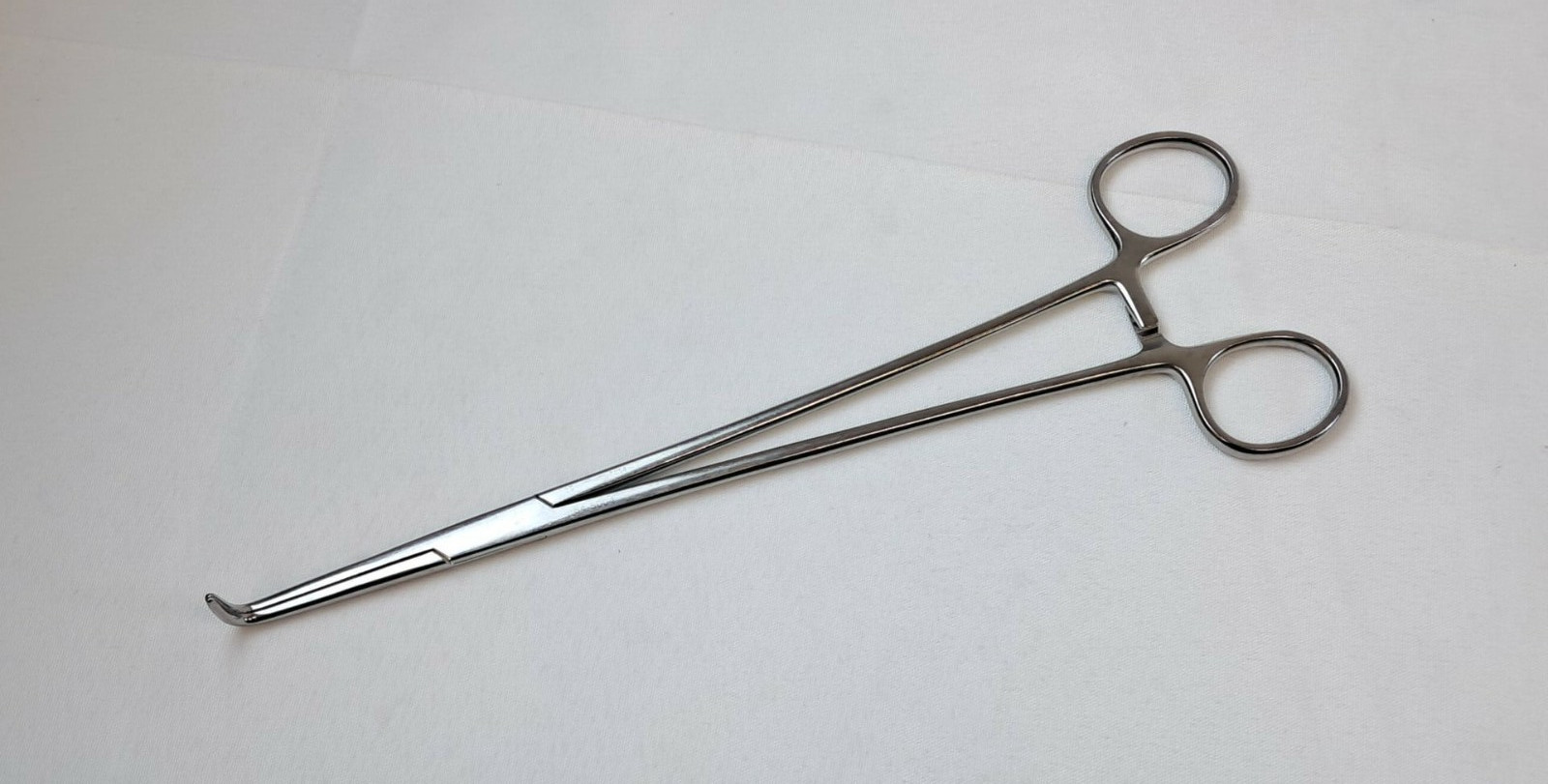 SSI Ultra 54-5004 Kantrowitz Thoracic Long Right Angled Clamp 9-1/2″ Length