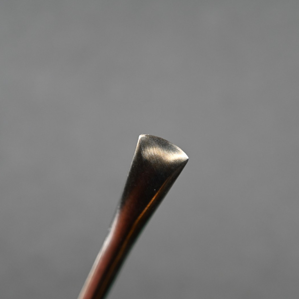 Aesculap MF405R Cushing Periosteal Elevator 15 mm Round Sharp Tip 7 1/4 in