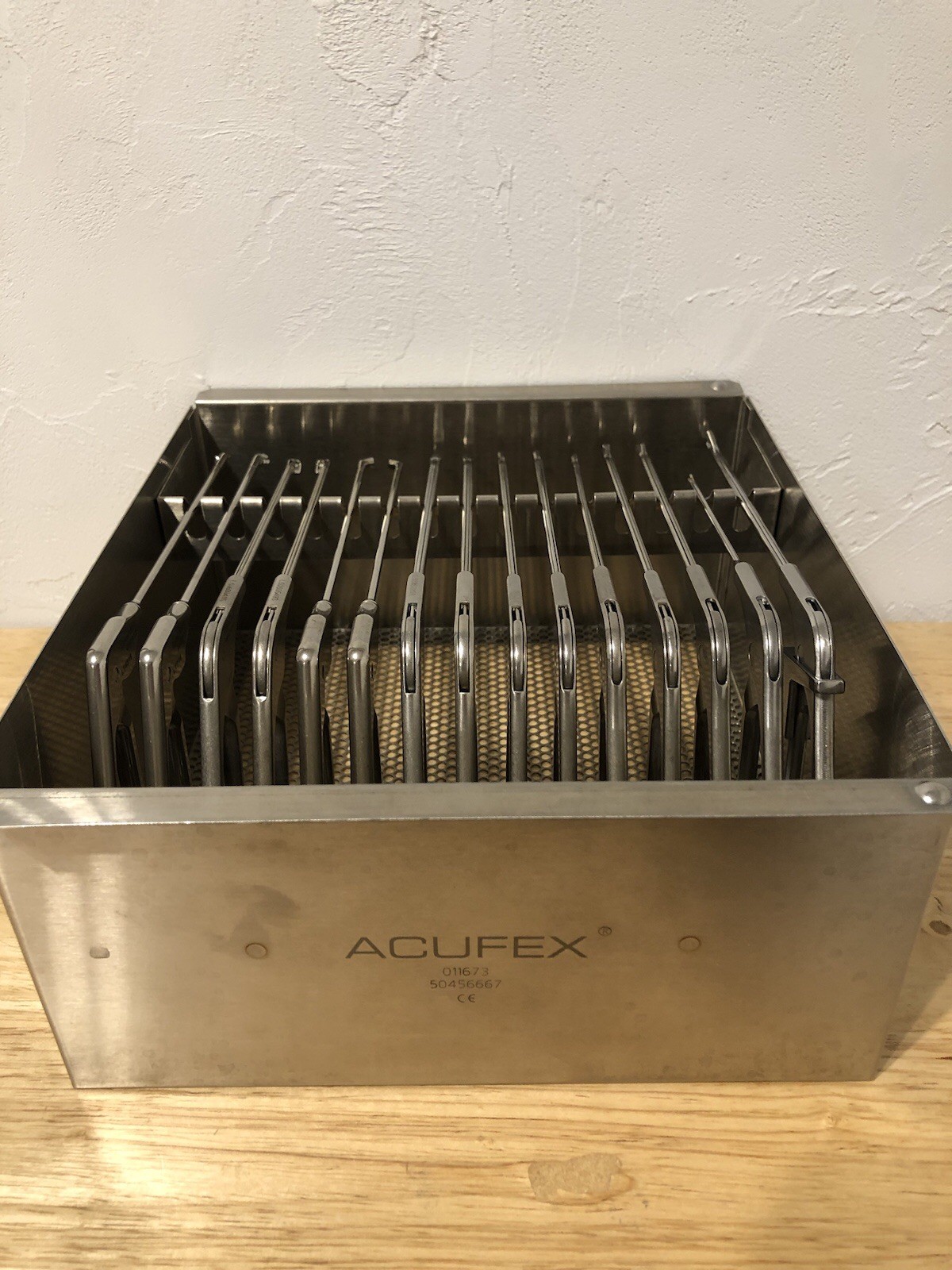 Acufex/S&N – Arthroscopic Punches & Grasper W/Tray – Set of 15
