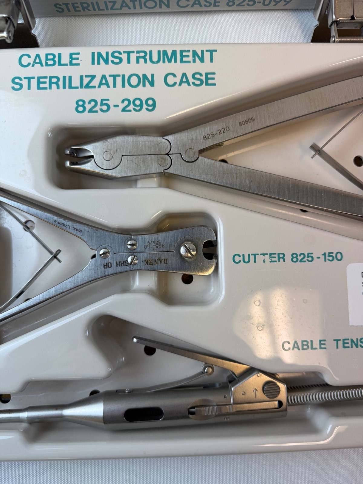 Medtronic Sofamor Danek Songer Cable System Set 2 Trays Orthopedics Trauma