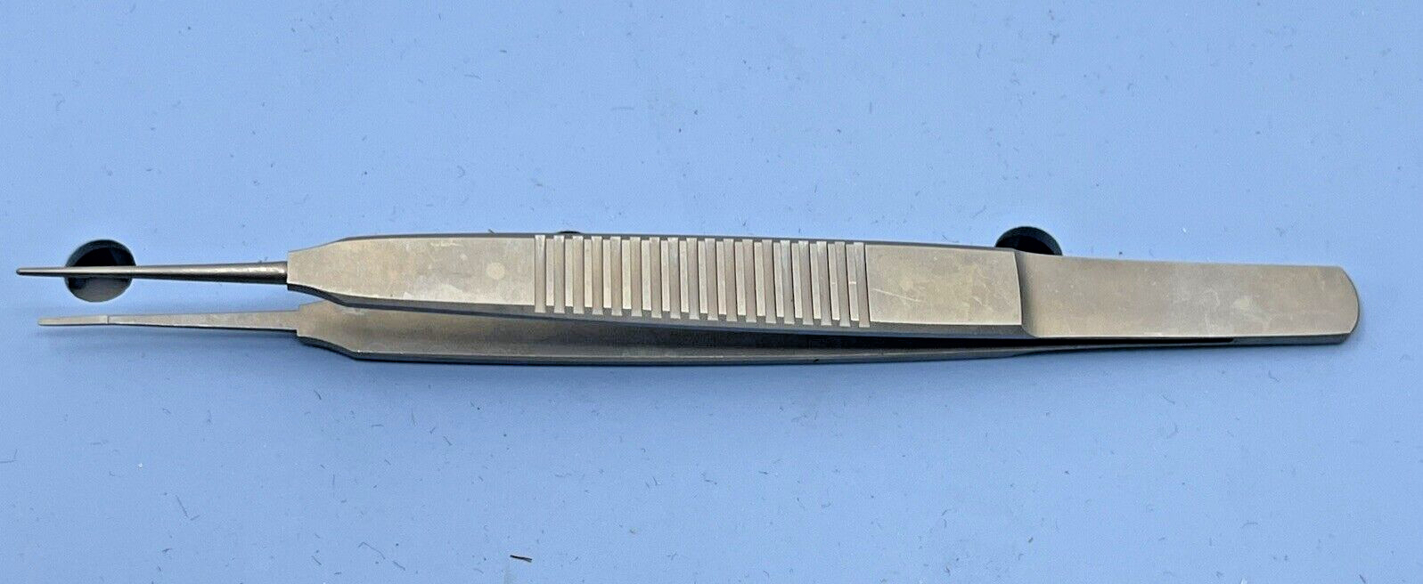 Aesculap BD340R Austin Micro Suture Tying Forceps, with Plateau, 140mm, 5.5“