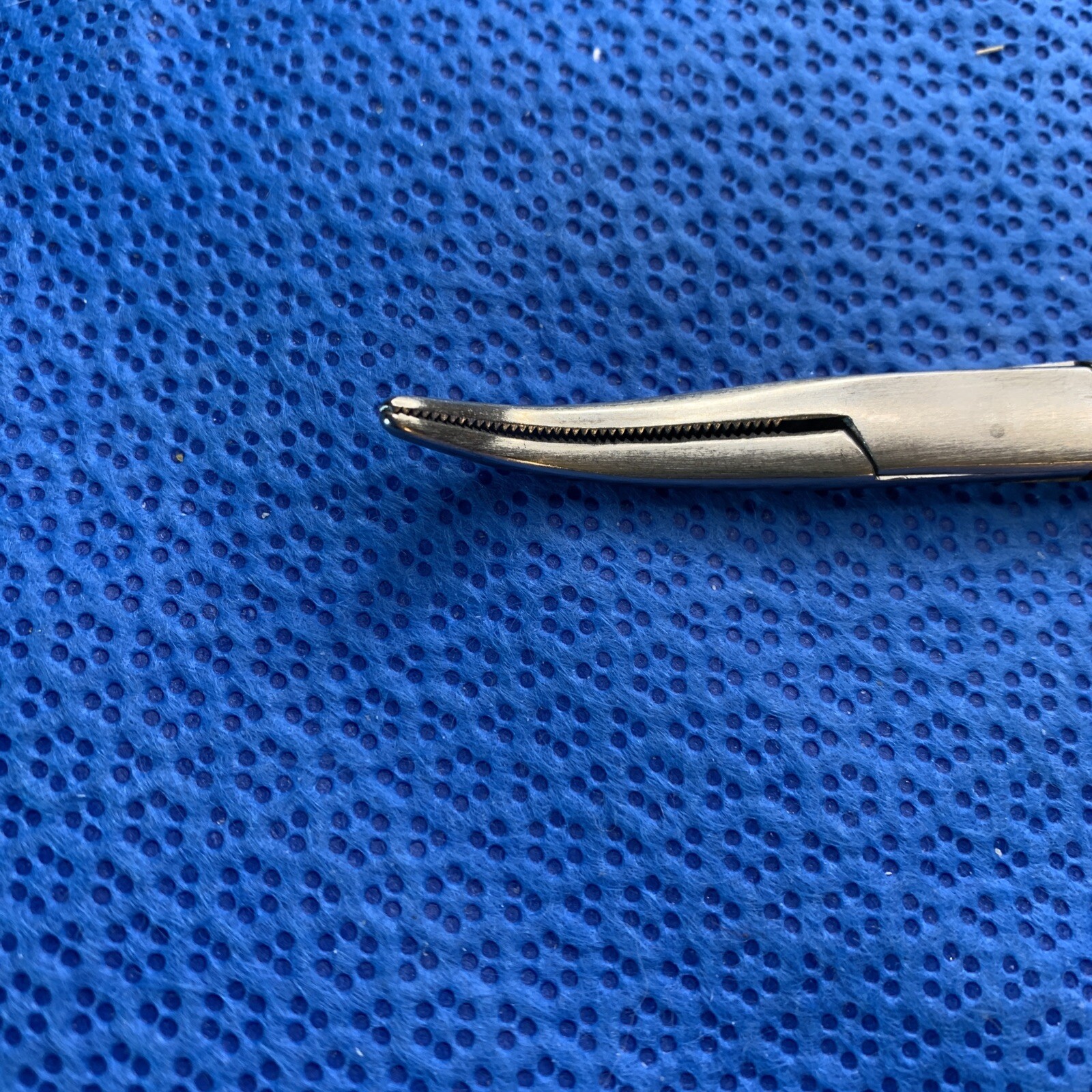 CODMAN 34-4031 CRILE CLASSIC HEMOSTATIC FORCEPS 5 1/2” Stainless steel