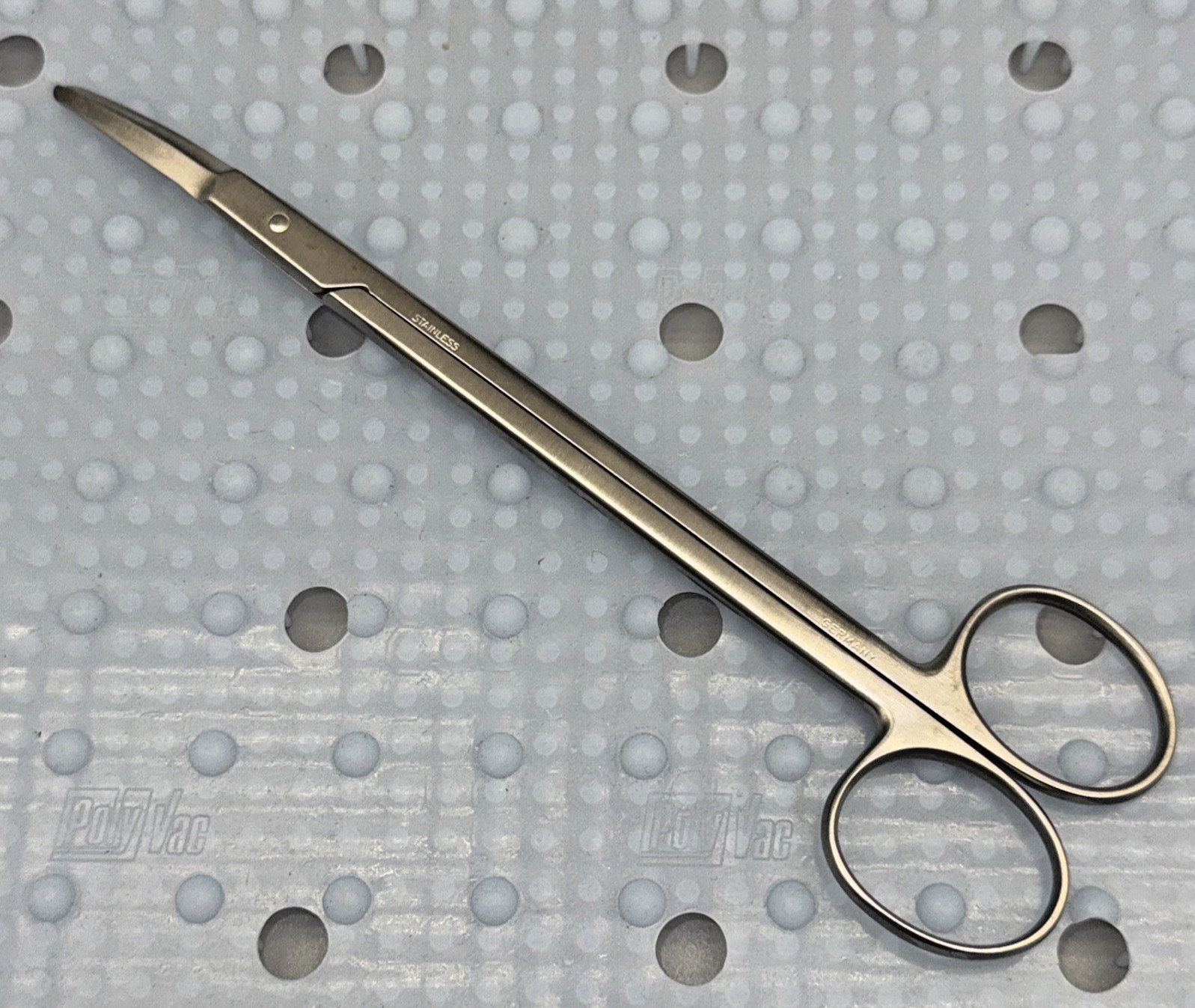 V. Mueller CH5680 Potts-Smith Dissecting Scissors 7½” Length Curved