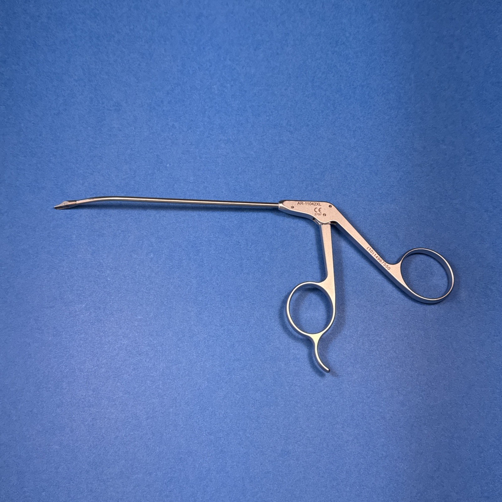 Arthrex AR-11042XL Punch WideBiter XL, Straight Tip,2.75 mm 30° Right Shaft