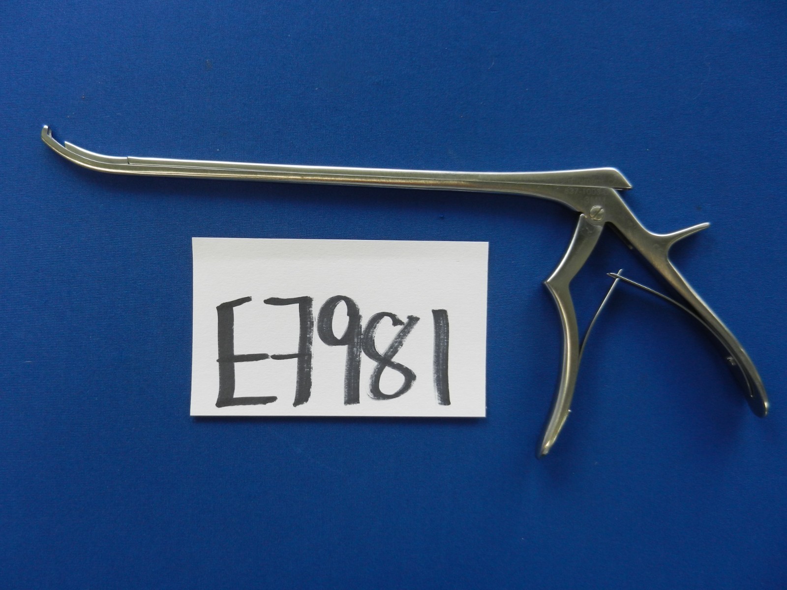 Life Instruments 837-1003-0 Foraminotomy 3.0mm Rongeur 25cm Overall Length