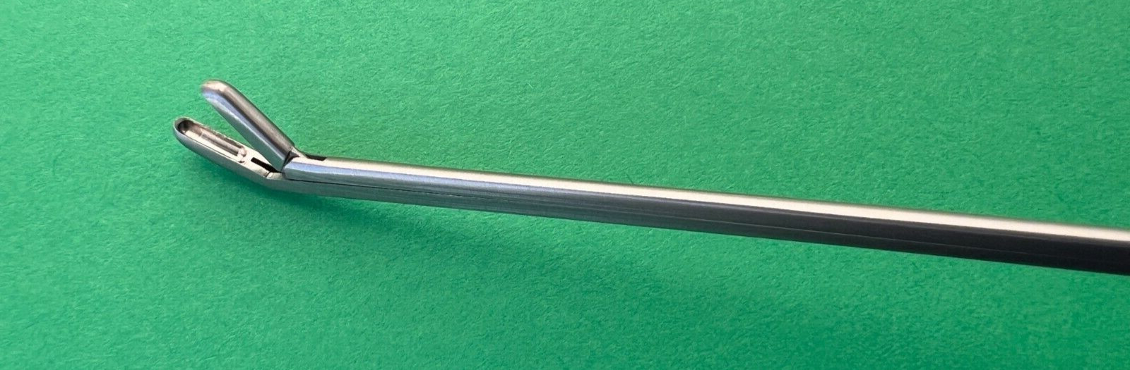 BOSS surgical 70-1378 Decker Forceps 2x6mm cup curved up 5.5″ GERMANY