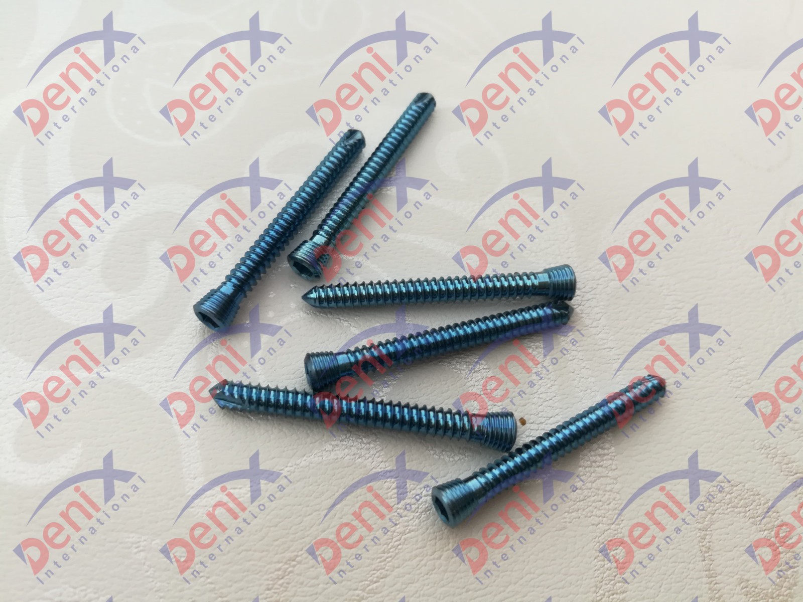 2.4 mm Safety Locking Screws Self Tapping,Titanium Grade 5 Set of 110 Pcs