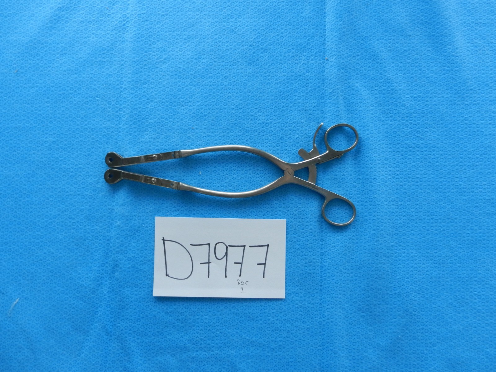 D7977 Codman Surgical Large Retractor Body 114mm Opening x 254mm Long 50-1346