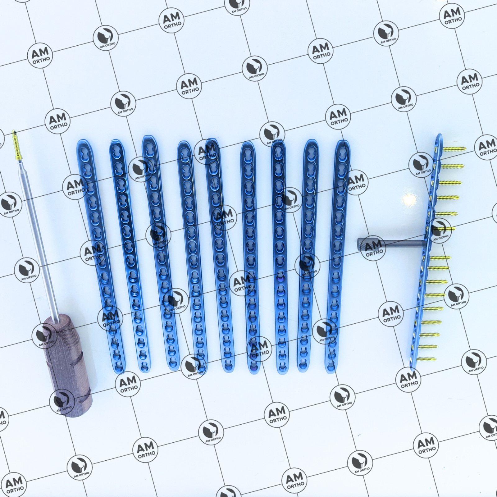 Veterinary Safety Locking 3.5mm Small Straight Plates 16H & Screws 82 Pcs Set Ti