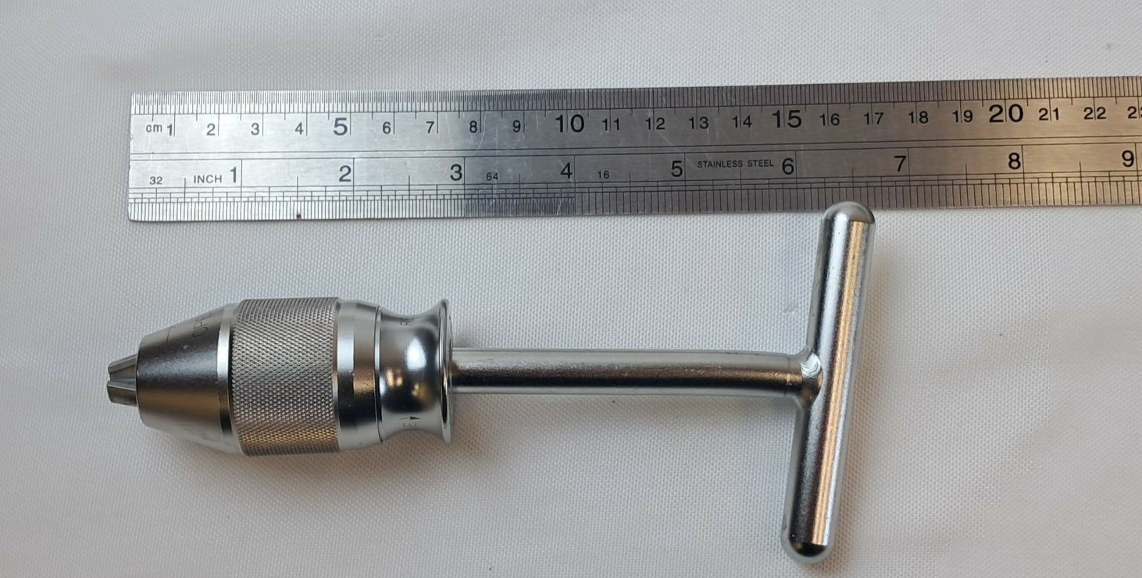 Swiss Universal Chuck w/ T-Handle
