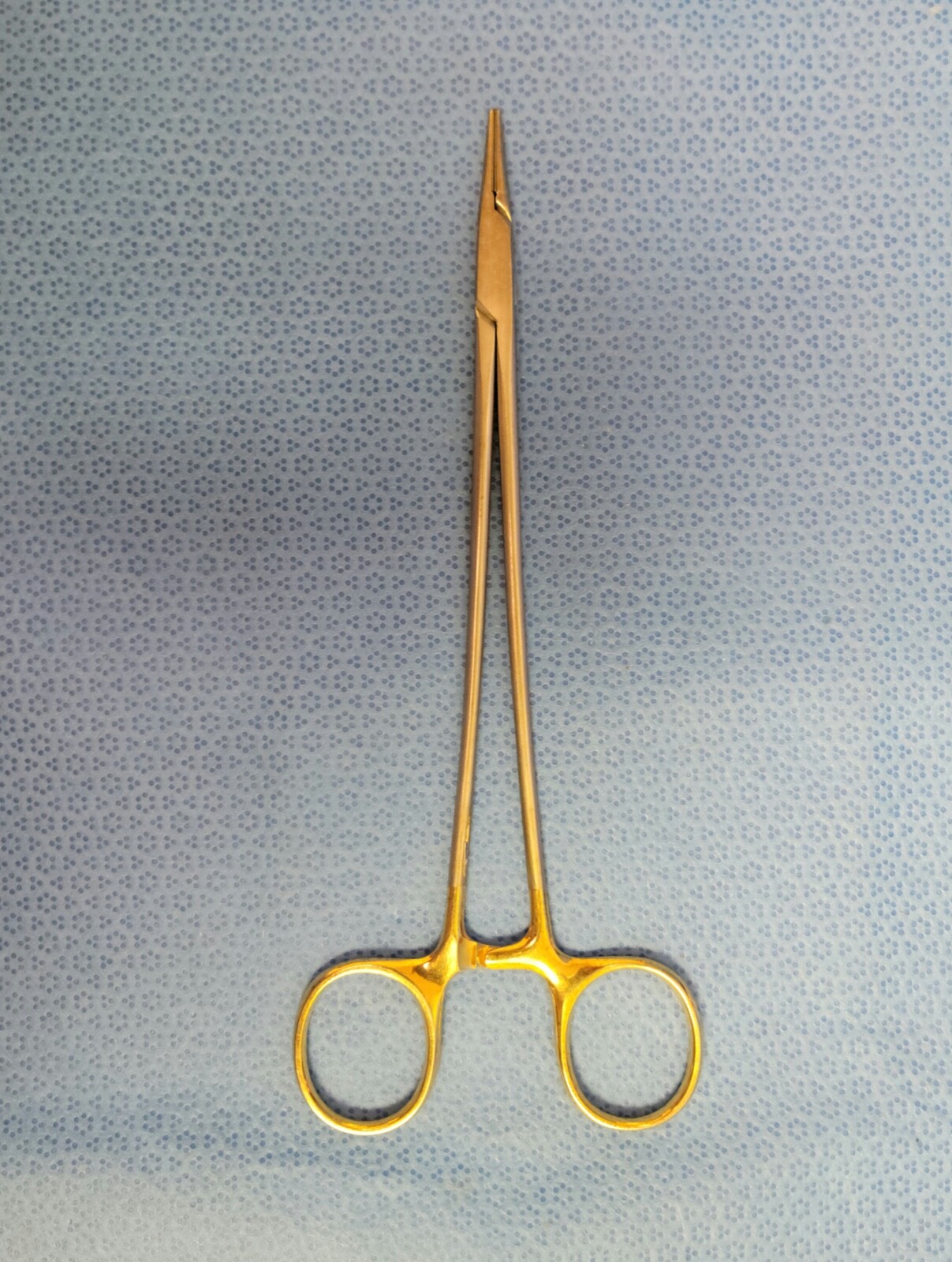 Aesculap BM026R Surgical 8″ DuroGrip Needle Holder