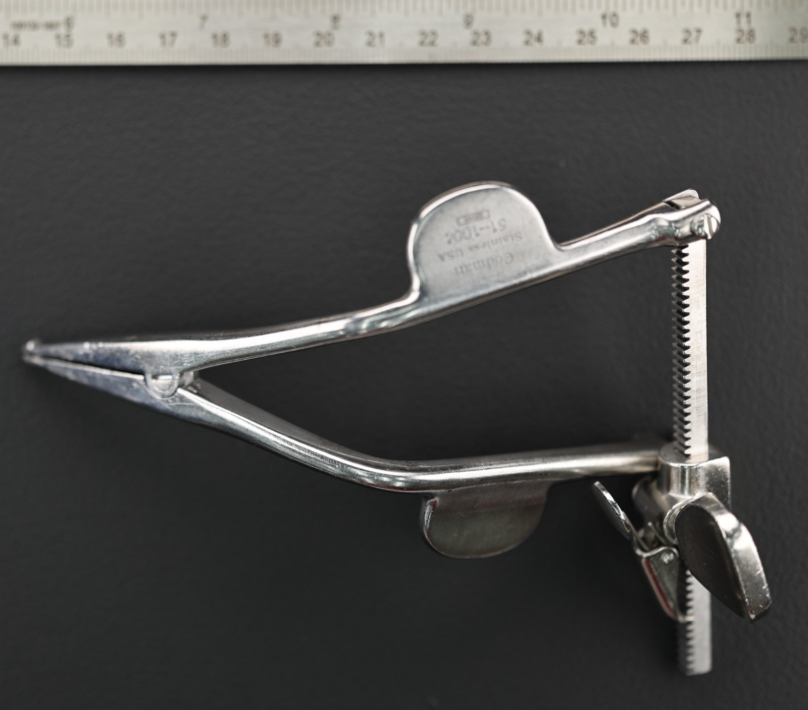Codman 61-1004 Ratchet Vertebra Spreader W/ Ratchet #1, .75″ Opening, 5″