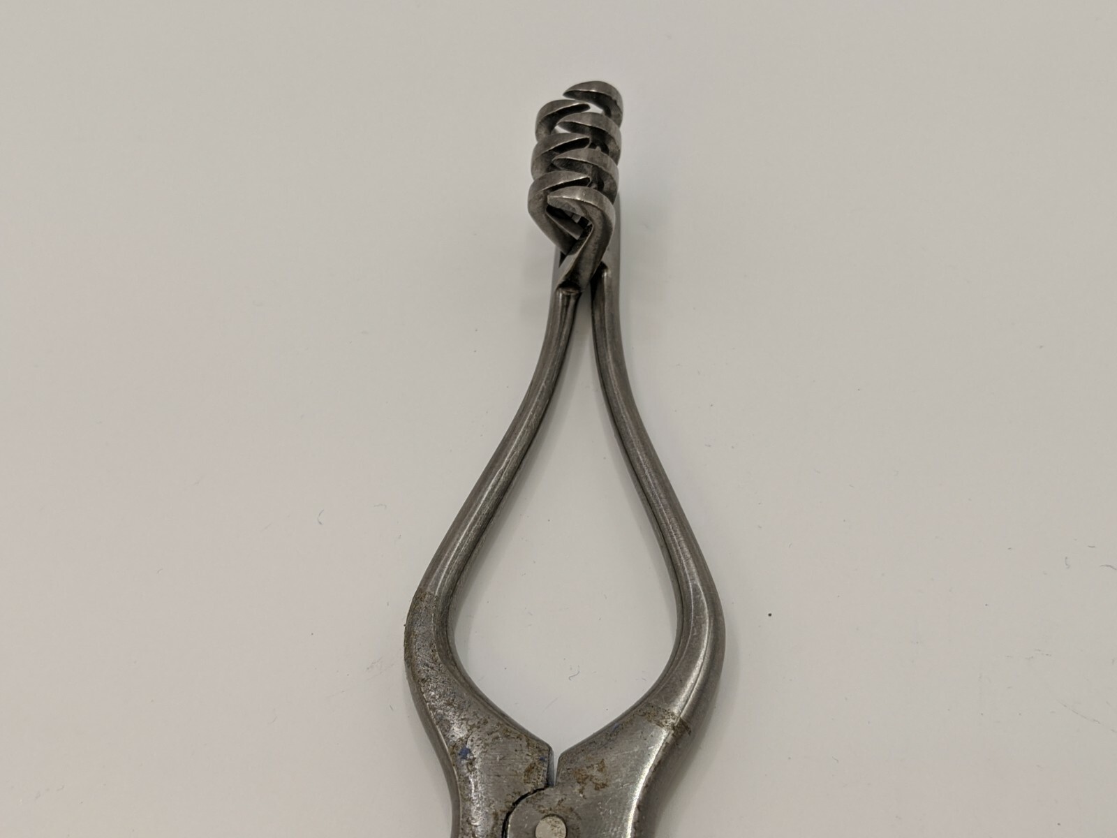 Pilling 16-5360 Self Retaining Weitlaner Retractor 3×4 Blunt Teeth 5-1/2″ USED