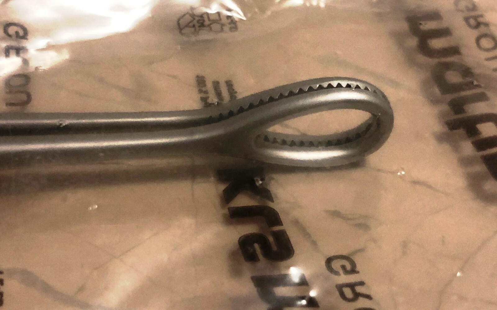 KLS MARTIN Cotton swap forceps 14-352-20-07 Foerster serrated straight 20.5 cm