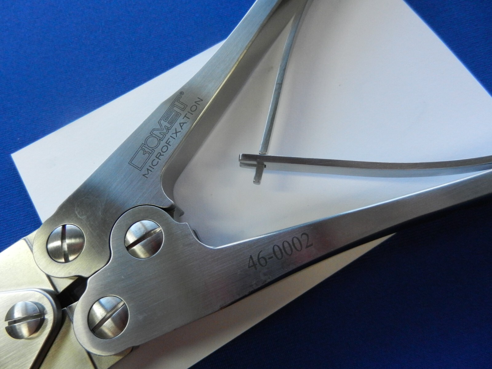 E4429 Biomet 46-0002 Microfixation Plate Cutter