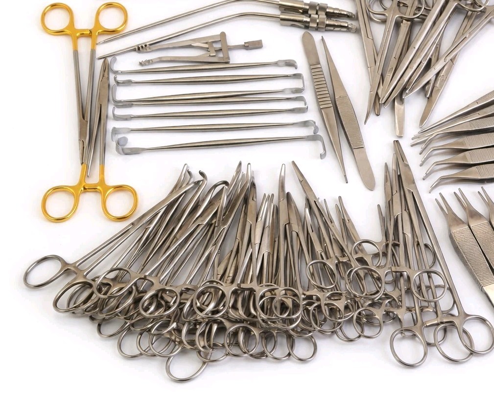 NEW High quality Set of 72 Pcs Plastic Surgery Surgical instruments Kit