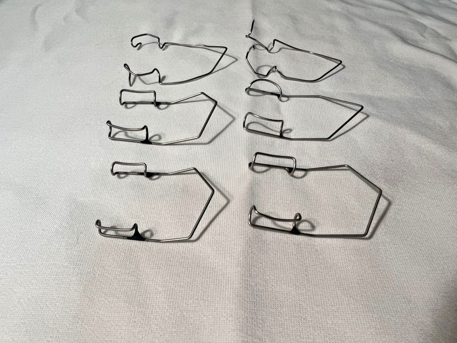 Set Of 6 Ophthalmic Wire Eyelid Speculums Small / Medium / Large