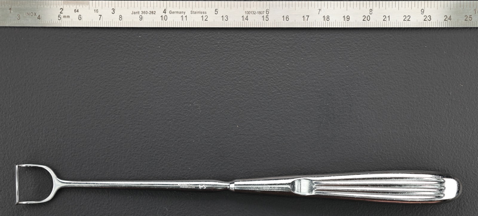 Storz Barnhill Adenoid Curette, Size 3, 20mm Wide Tip, 8 5/8″