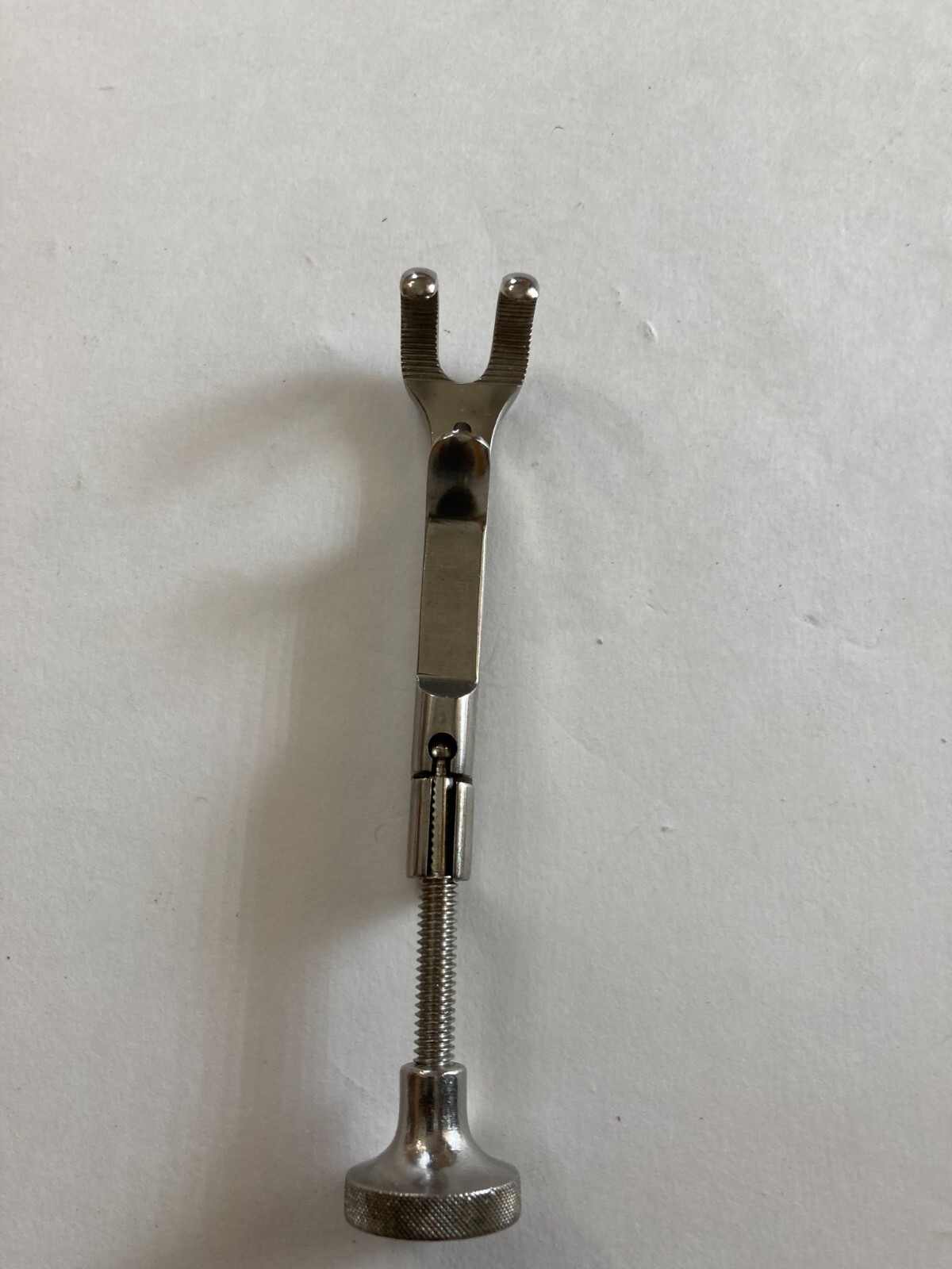 iii Lowman Bone Clamp Orthopedic Surgical Instrument 38-221