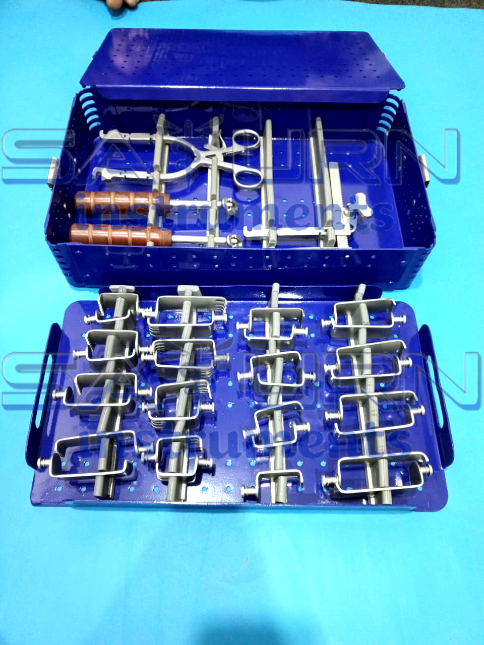 Orthopedic Cervical Retractor Spine Cervical Retractor Set Surgical Instruments