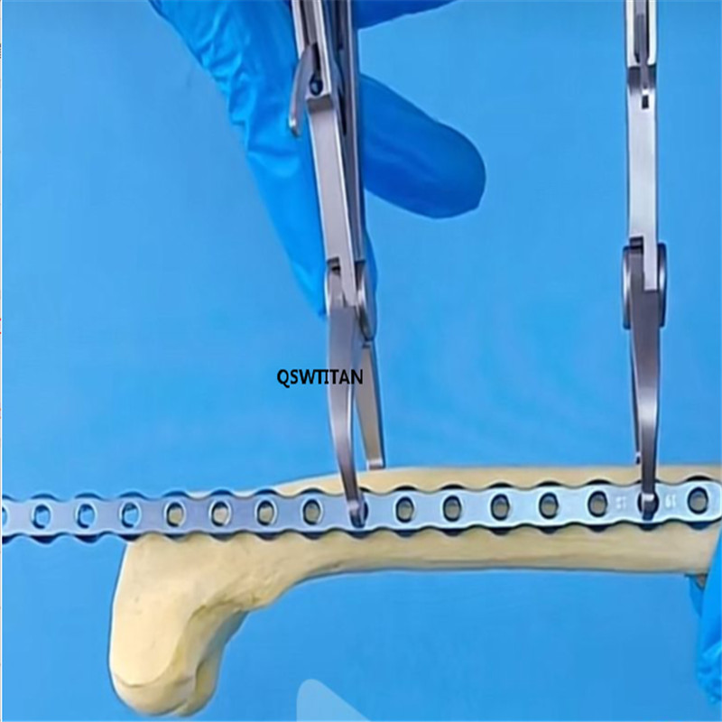 Self-locking plate holding forceps bone holding Pliers serrated jaw soft ratchet