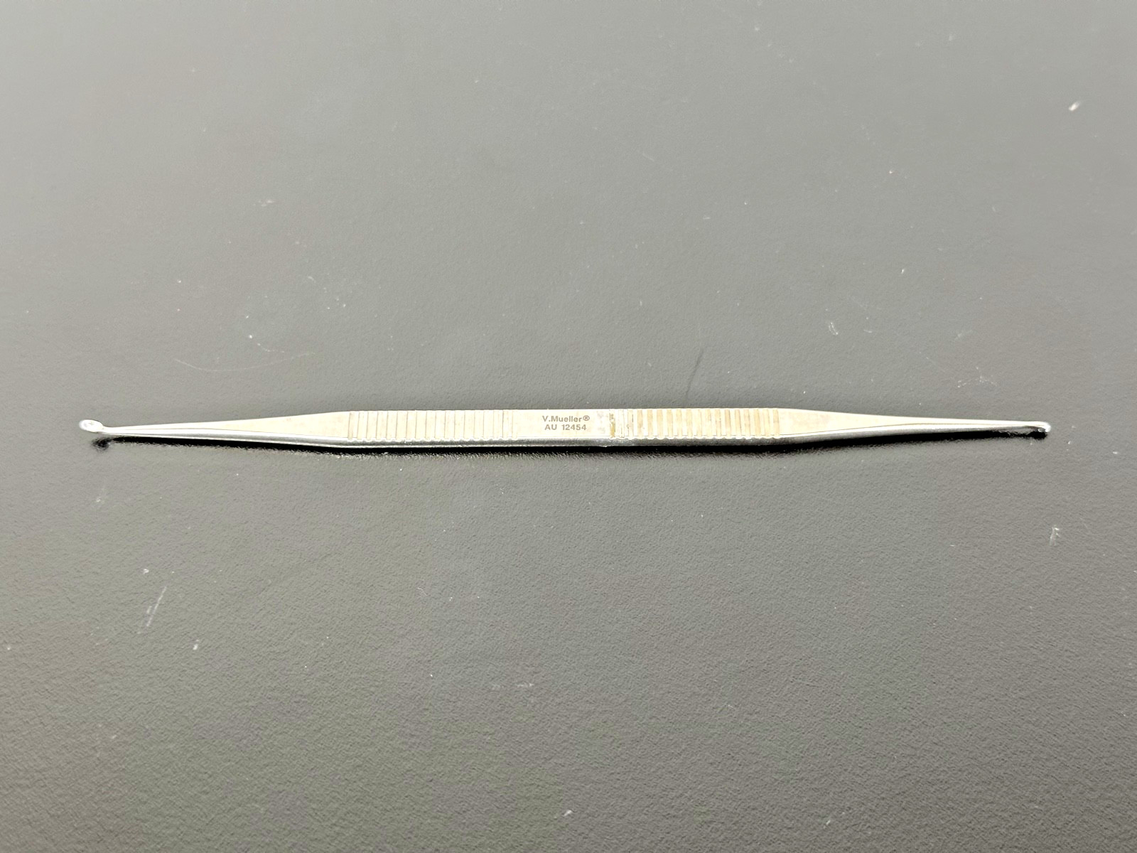 V. Mueller AU12454 House Double-Ended Stapes Curette 6-1/4″ Stainless