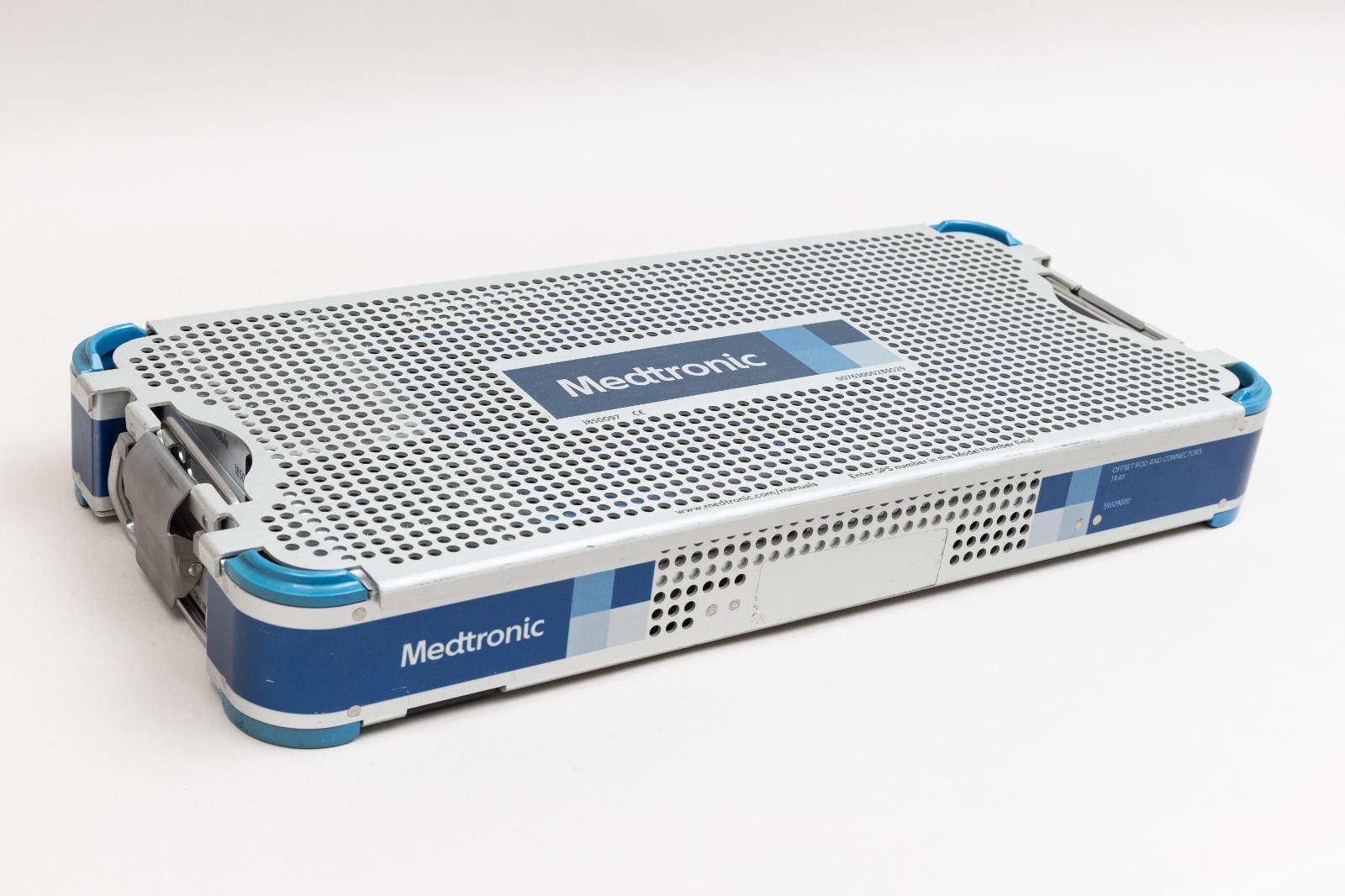 Medtronic CD Horizon Offset Rod and Connector Tray – Available at Simon Medical