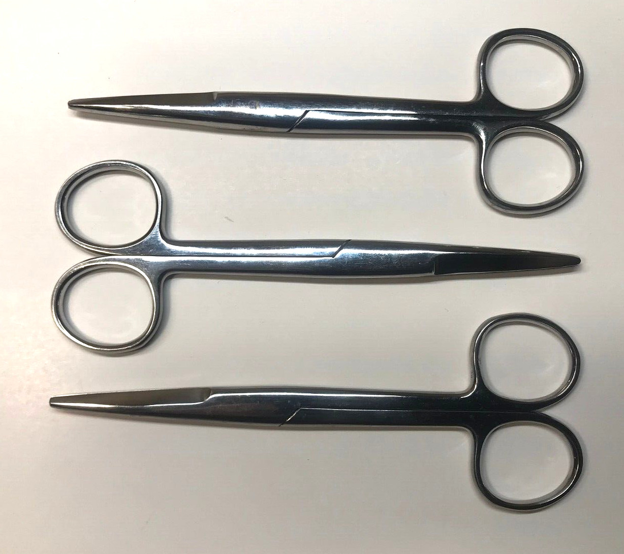 Lot of 3 V. Mueller SU1800 Straight Mayo Dissecting Scissors 5.75″