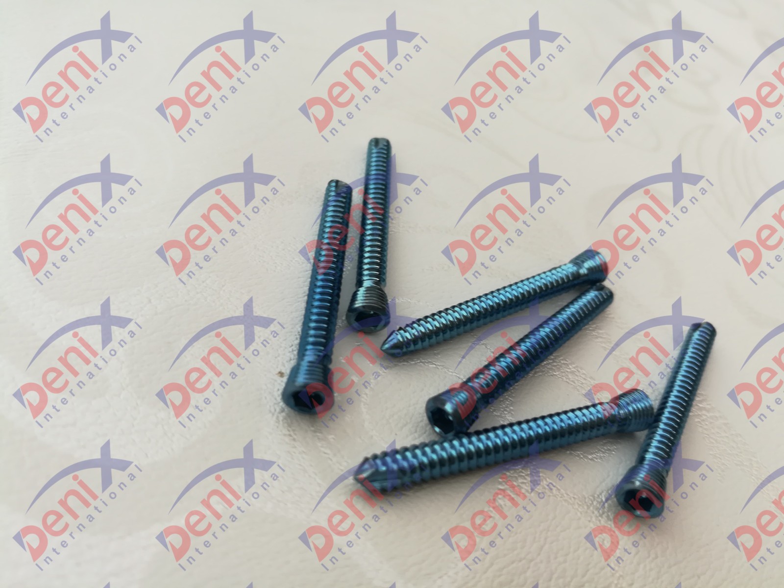 2.4 mm Safety Locking Screws Self Tapping,Titanium Grade 5 Set of 110 Pcs