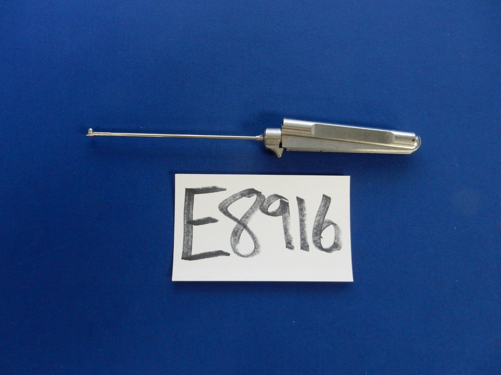Acufex 010907 Cigar Handle 2.2mm RIGHT Arthroscopic Basket Punch