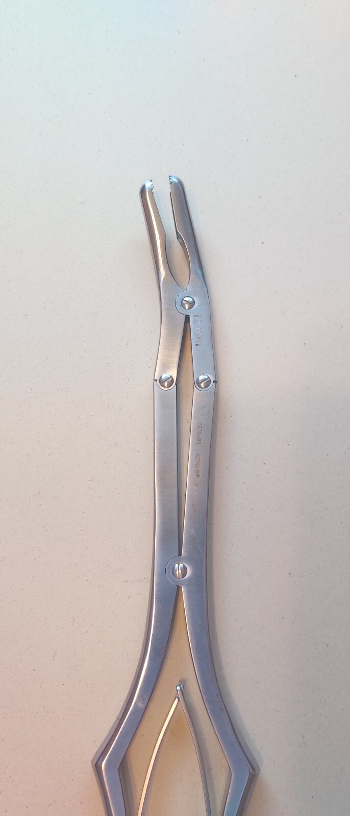 ****ALIF Rongeur **KOROS USA**12 MM ANGLED W/ SERRATED JAWS****