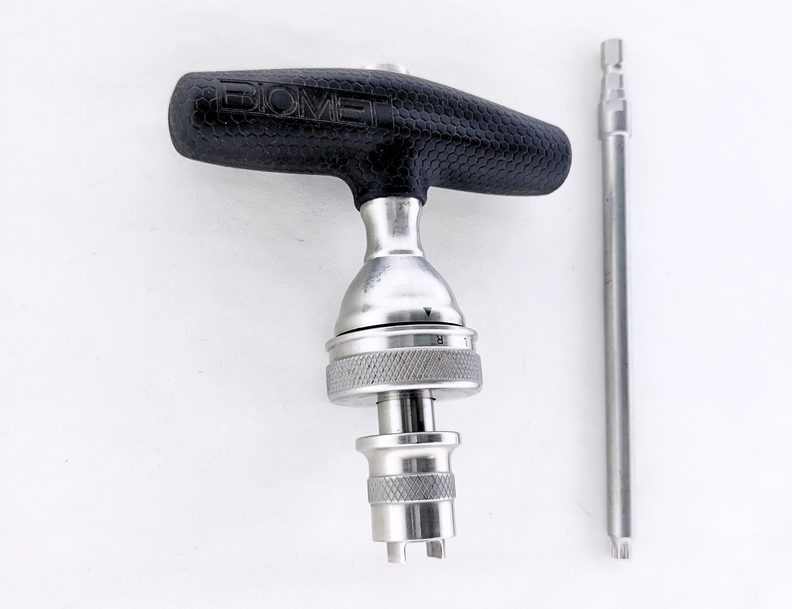 Zimmer Biomet 110017412 T-Handle Ratchet AO Type Cannulated W/ Star Shaft 2 Pcs