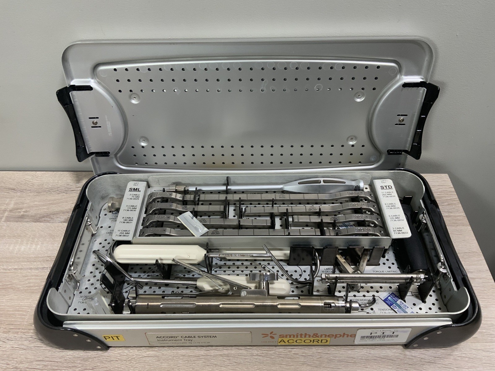 Smith & Nephew Accord Cable System Instrument Tray