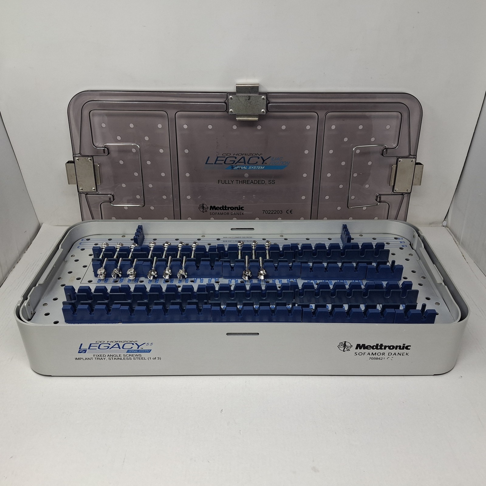 Medtronic CD Horizon Legacy Fixed Angle Screws Implant Tray