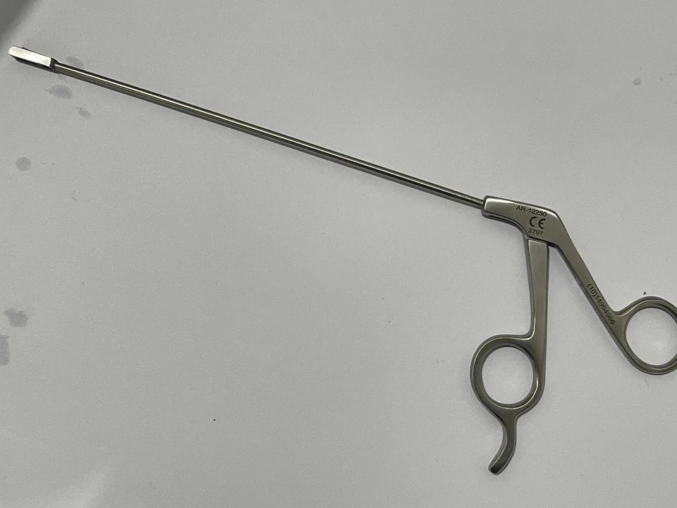 Arthrex AR-12250 Suture Cutter, 4.2 mm, Straight, closed end Instrument