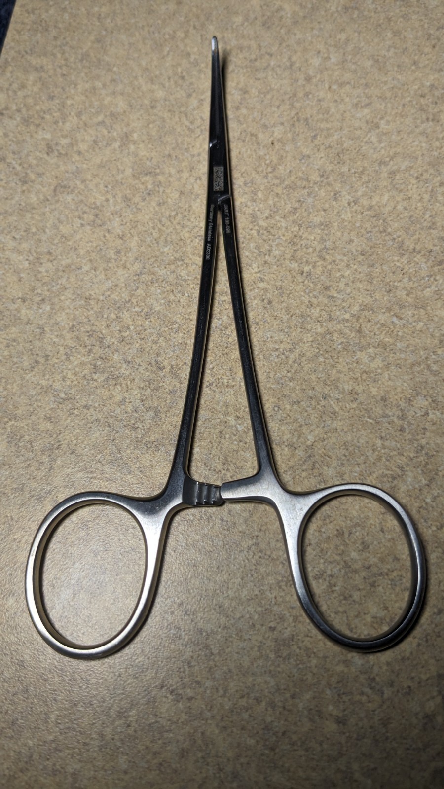 Integra Jarit 105-099 Mosquito Forceps 6″ Petit-Point Curved Stainless