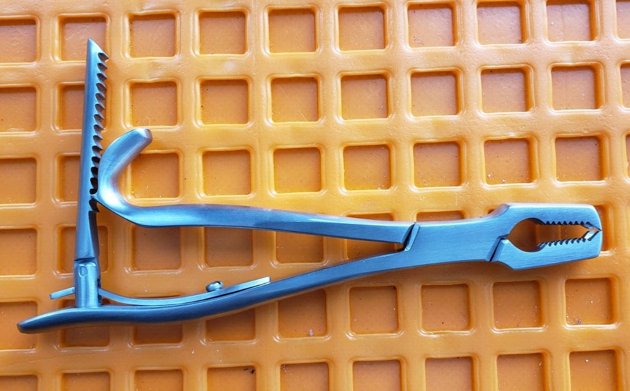 Turtle Orthopedic Pediatric KERN Bone Holding Forceps 5.5″ W- Ratchet