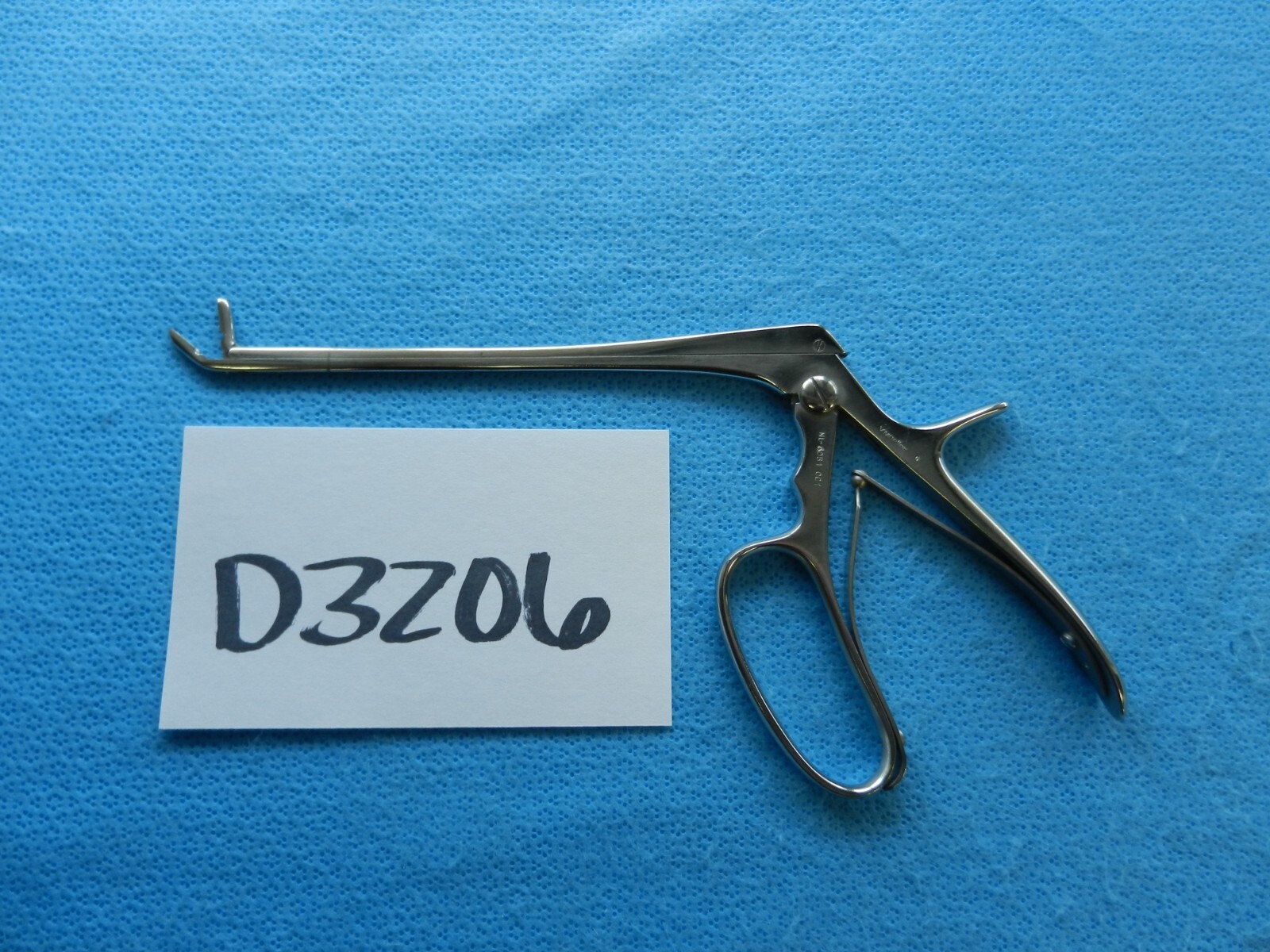 D3206 V. Mueller Surgical Up Angled Ferris Smith Rongeur NL6051-001
