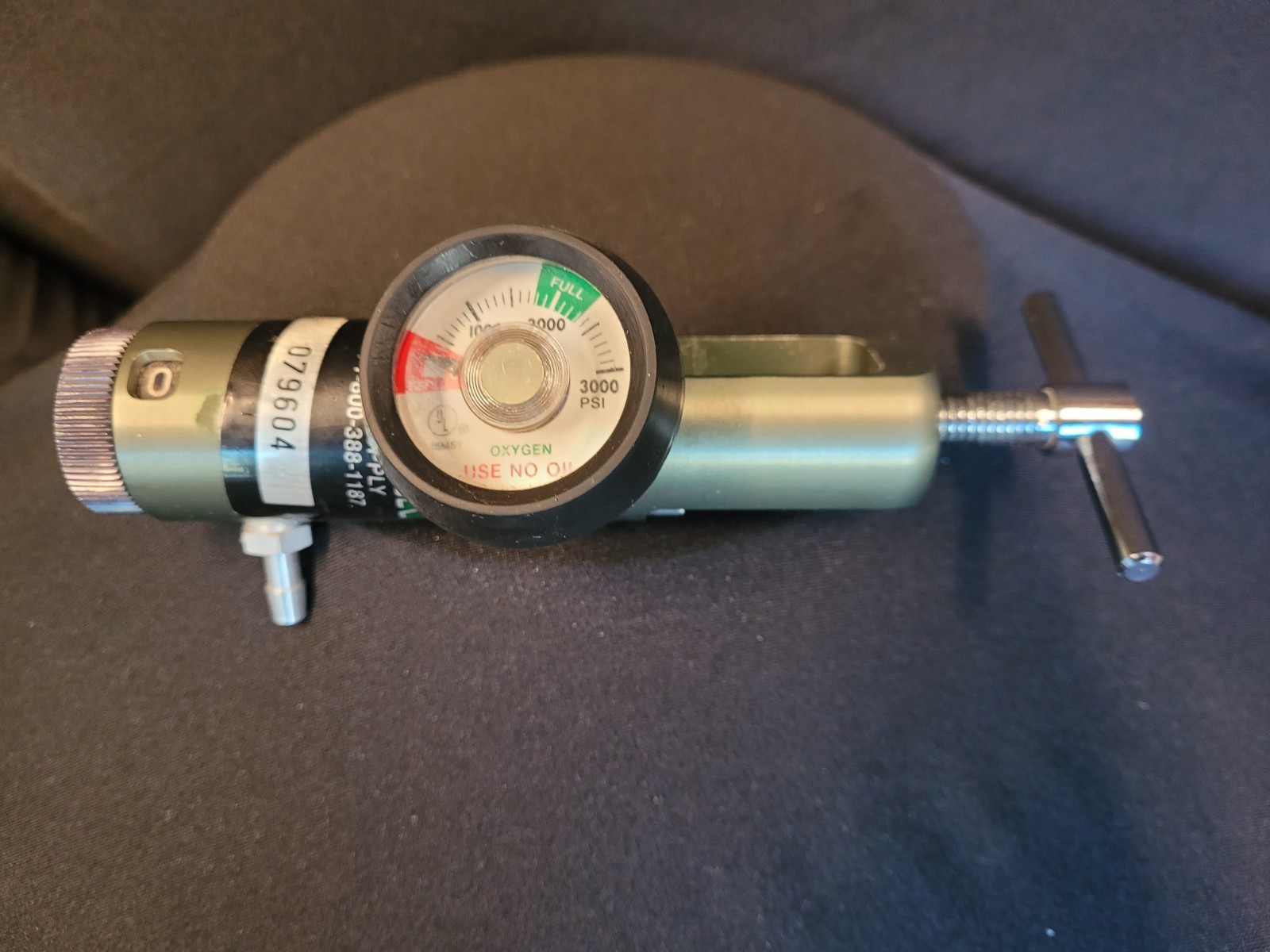 Brass Core 50 PSI Oxygen Regulator 1-15 LPM